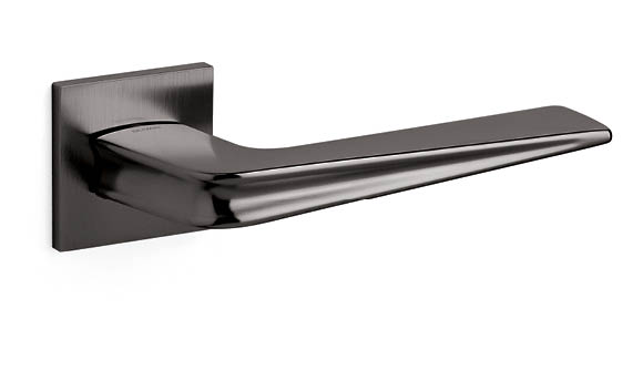Black door handle - Chevron by Olivari M248