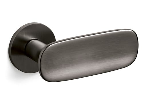 Black door handle - Conca by Olivari M236