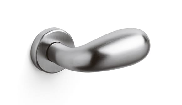 Bond Offset Round Door Handle On Round Rose by Bellevue Architectural