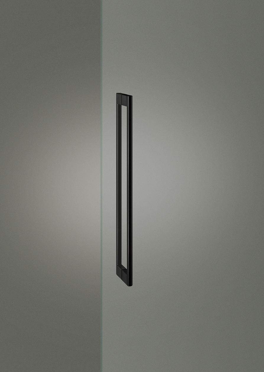 Elmes Of Japan Medium Entry Door Pull by Bellevue Architectural