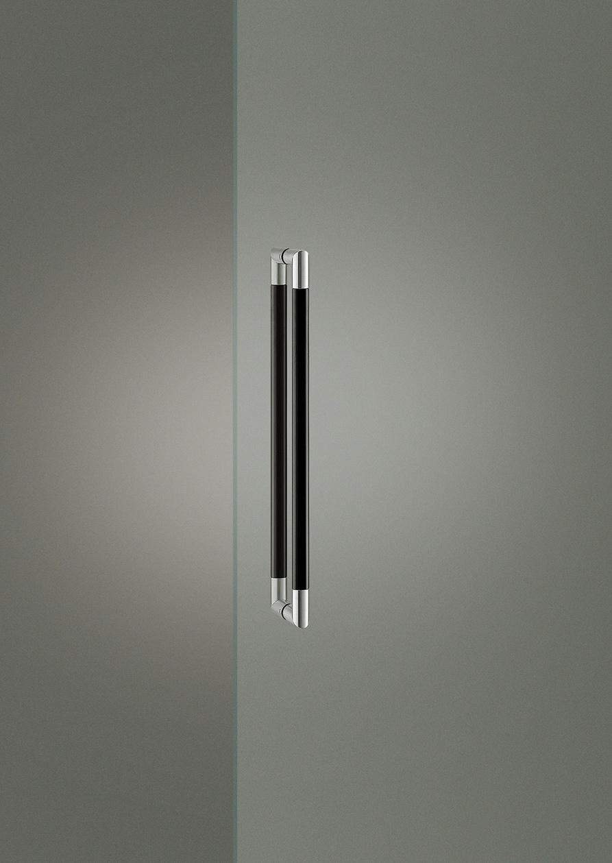 Elmes Of Japan Medium Entry Door Pull by Bellevue Architectural