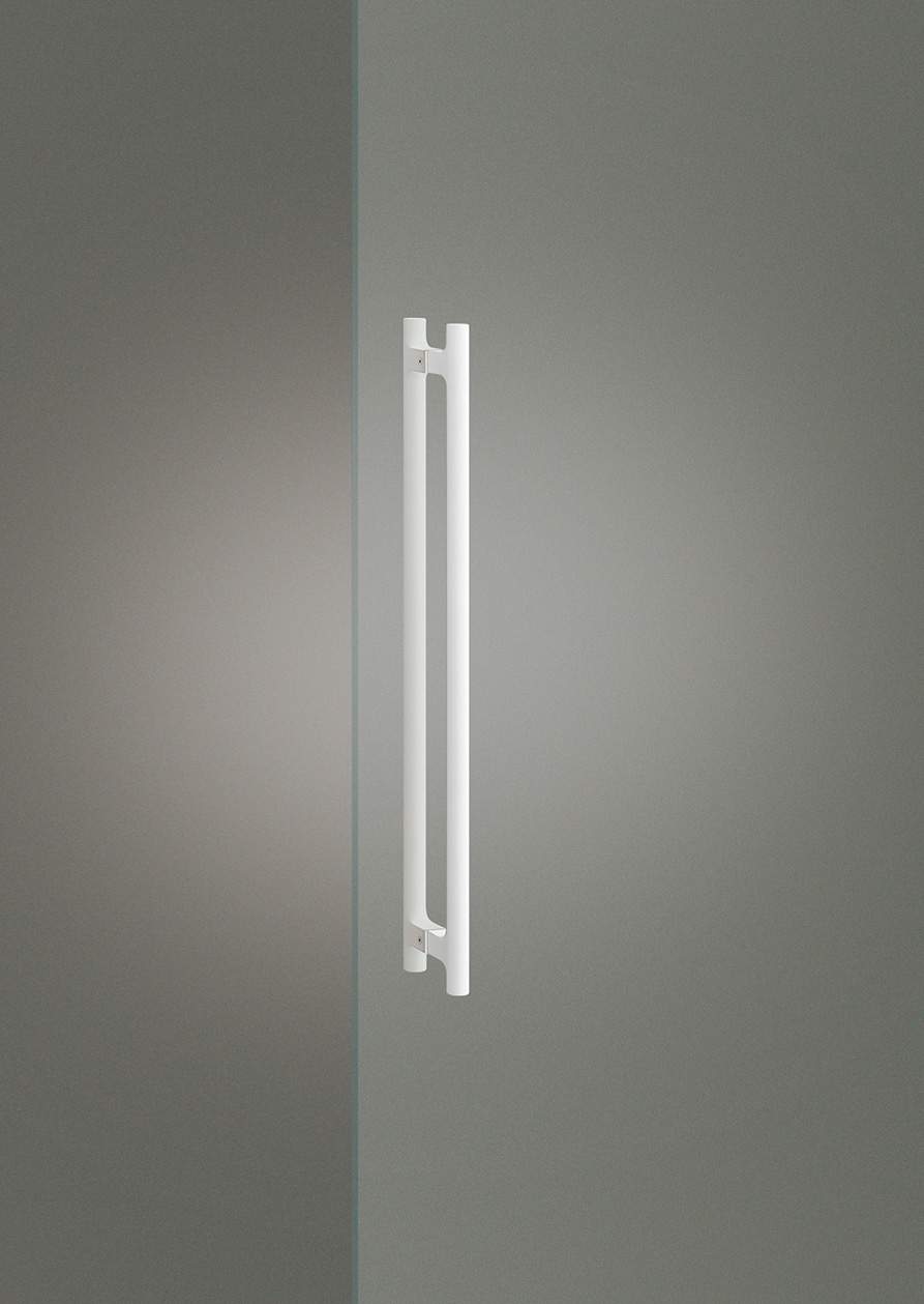 Elmes Of Japan Medium Entry Door Pull by Bellevue Architectural