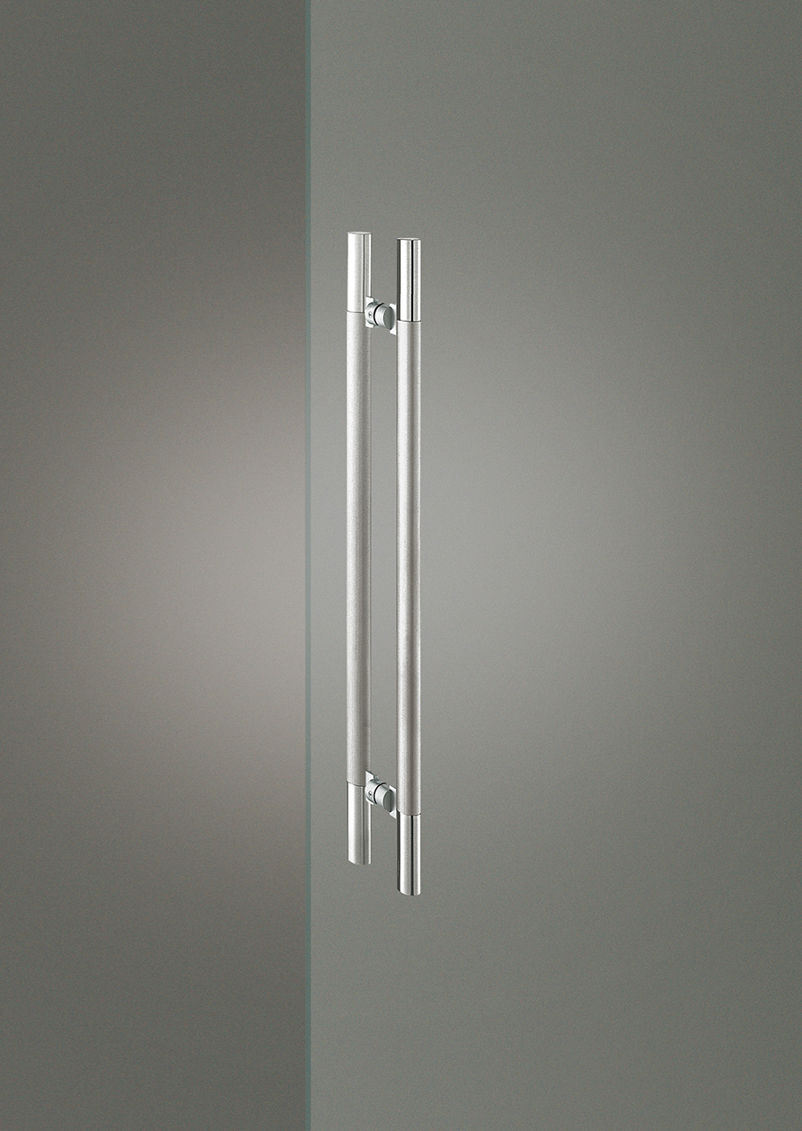 Elmes Of Japan Medium Entry Door Pull by Bellevue Architectural