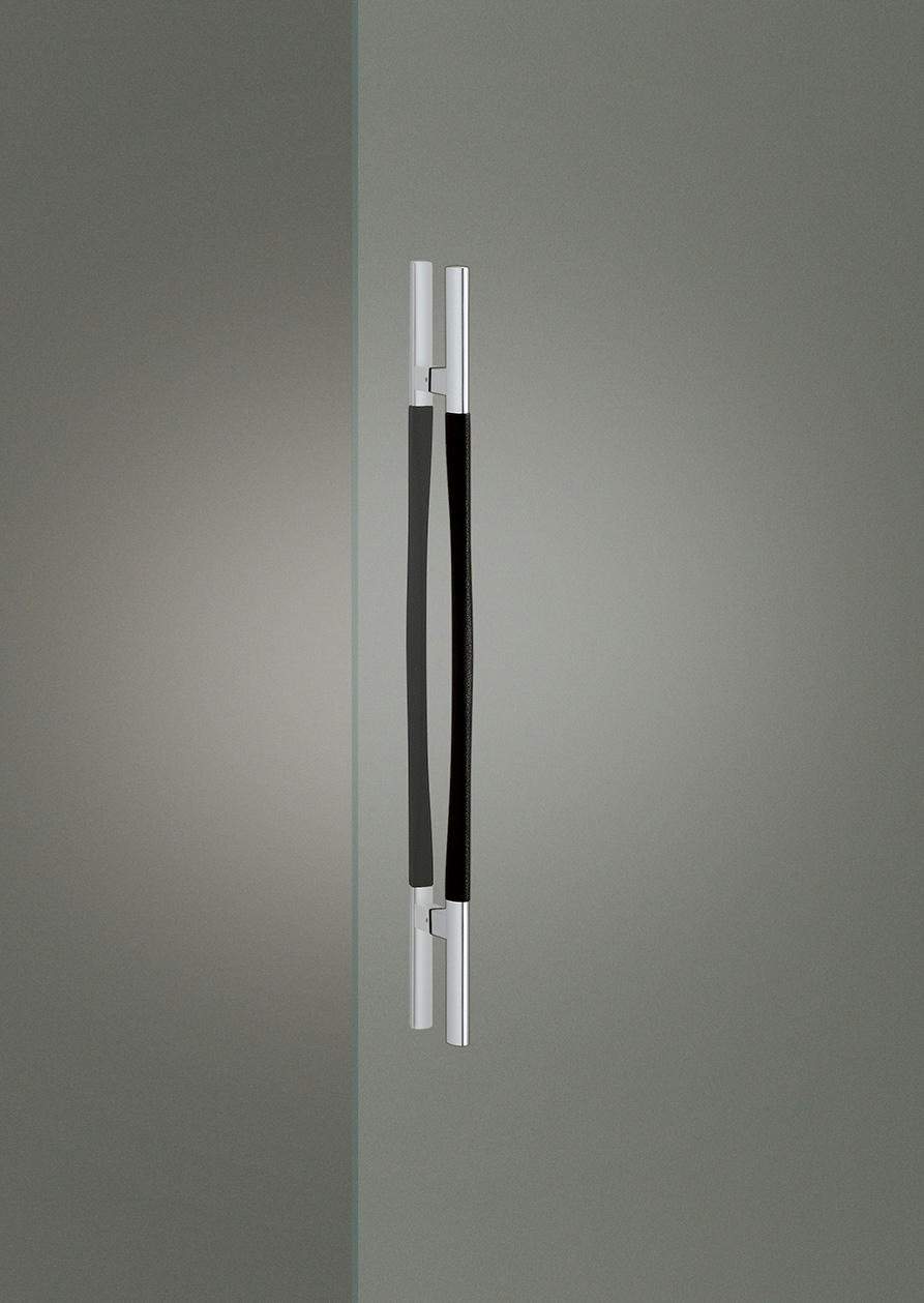 Elmes Of Japan Medium Entry Door Pull by Bellevue Architectural