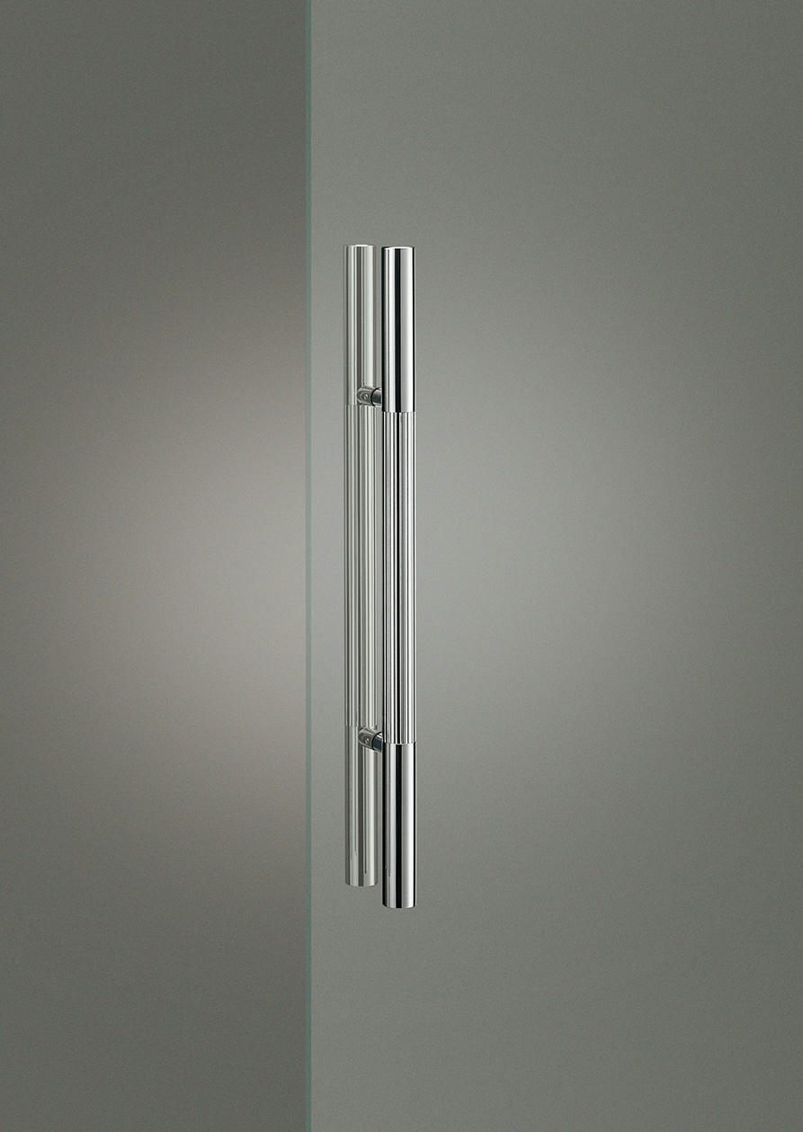 Elmes Of Japan Medium Entry Door Pull by Bellevue Architectural