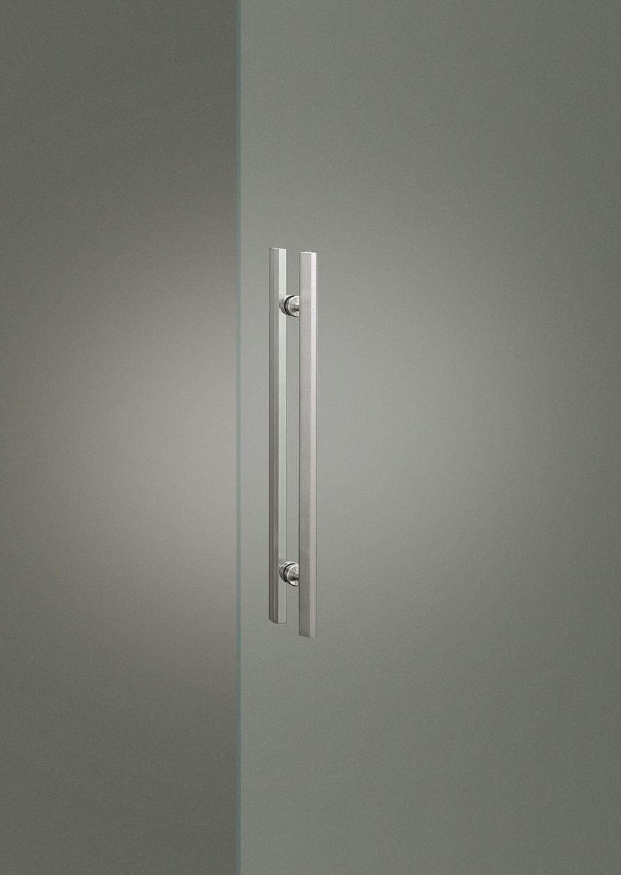 Elmes Of Japan Medium Entry Door Pull by Bellevue Architectural