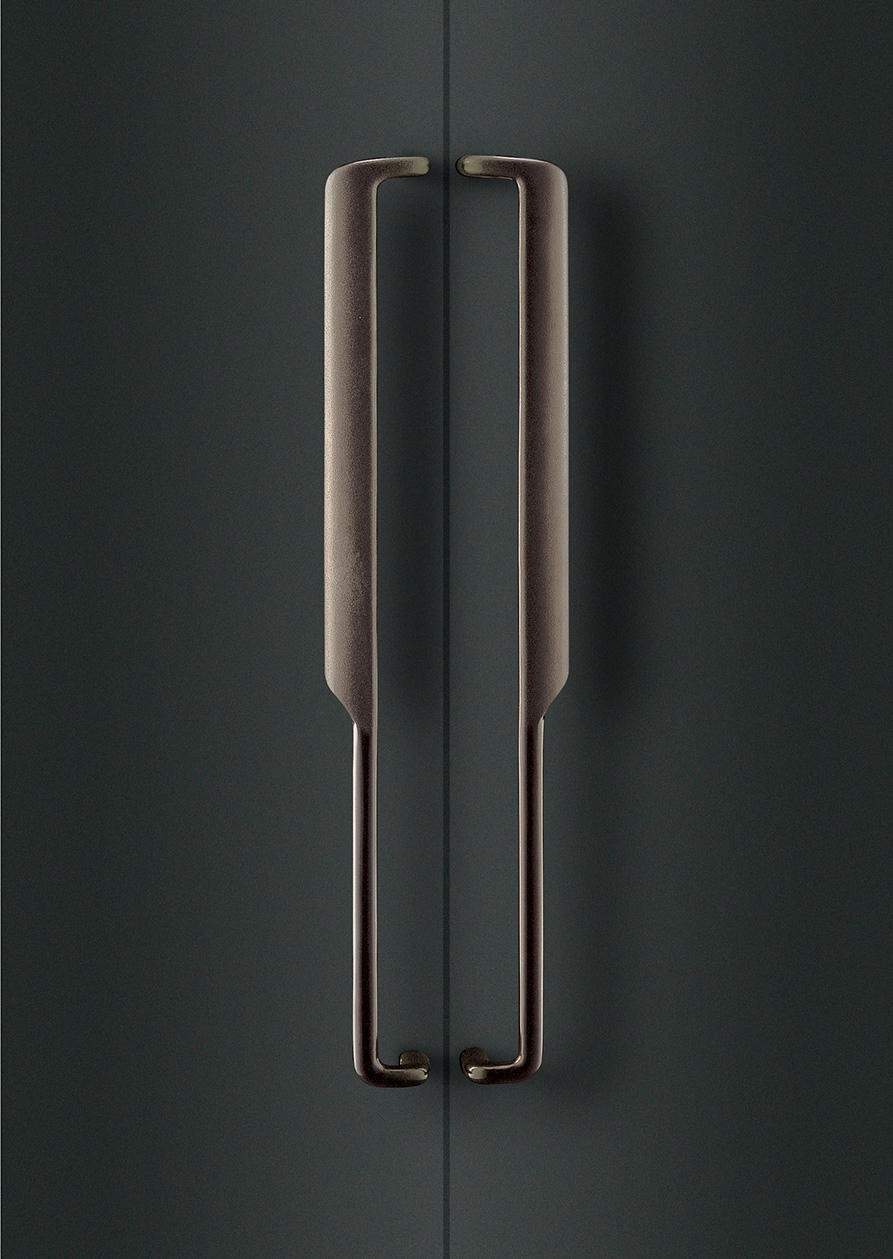 Elmes Of Japan Medium Entry Door Pull by Bellevue Architectural