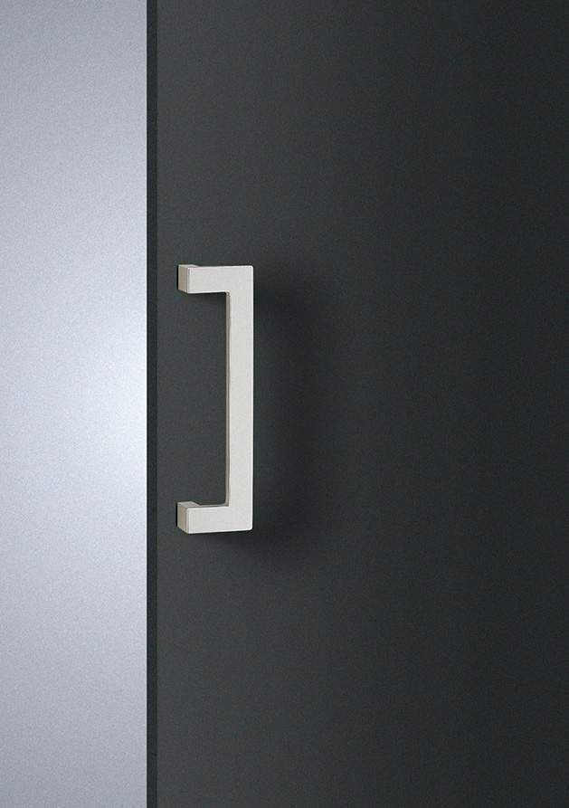 Elmes Of Japan Medium Entry Door Pull by Bellevue Architectural