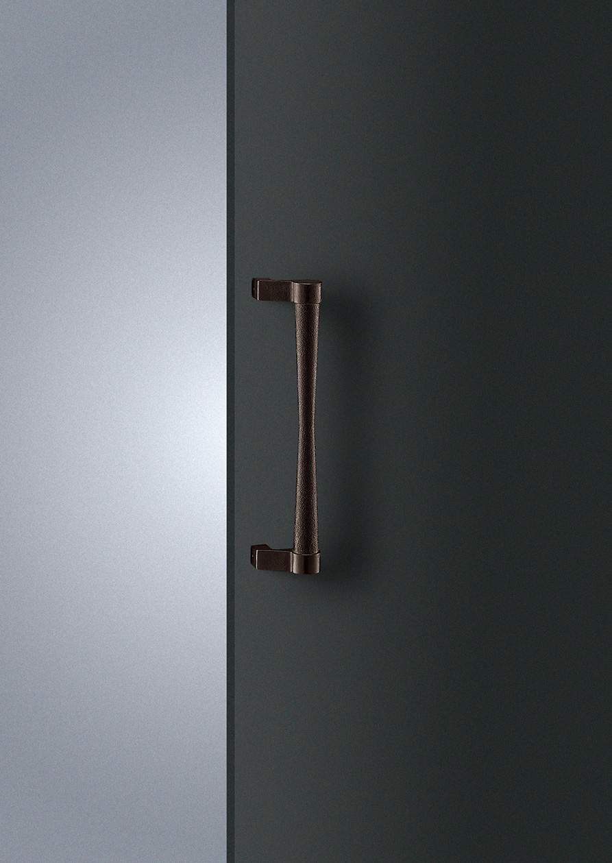 Elmes Of Japan Medium Entry Door Pull by Bellevue Architectural