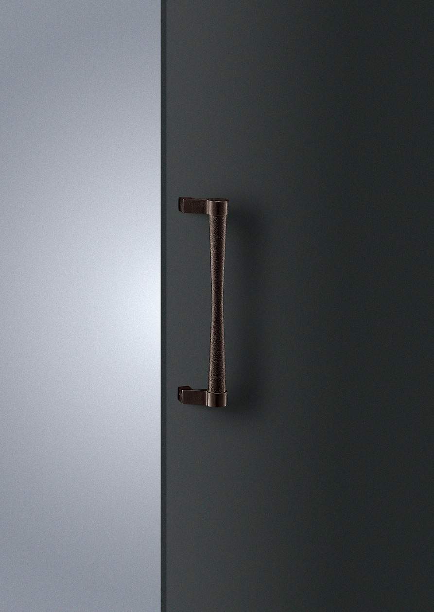 Elmes Of Japan Medium Entry Door Pull by Bellevue Architectural