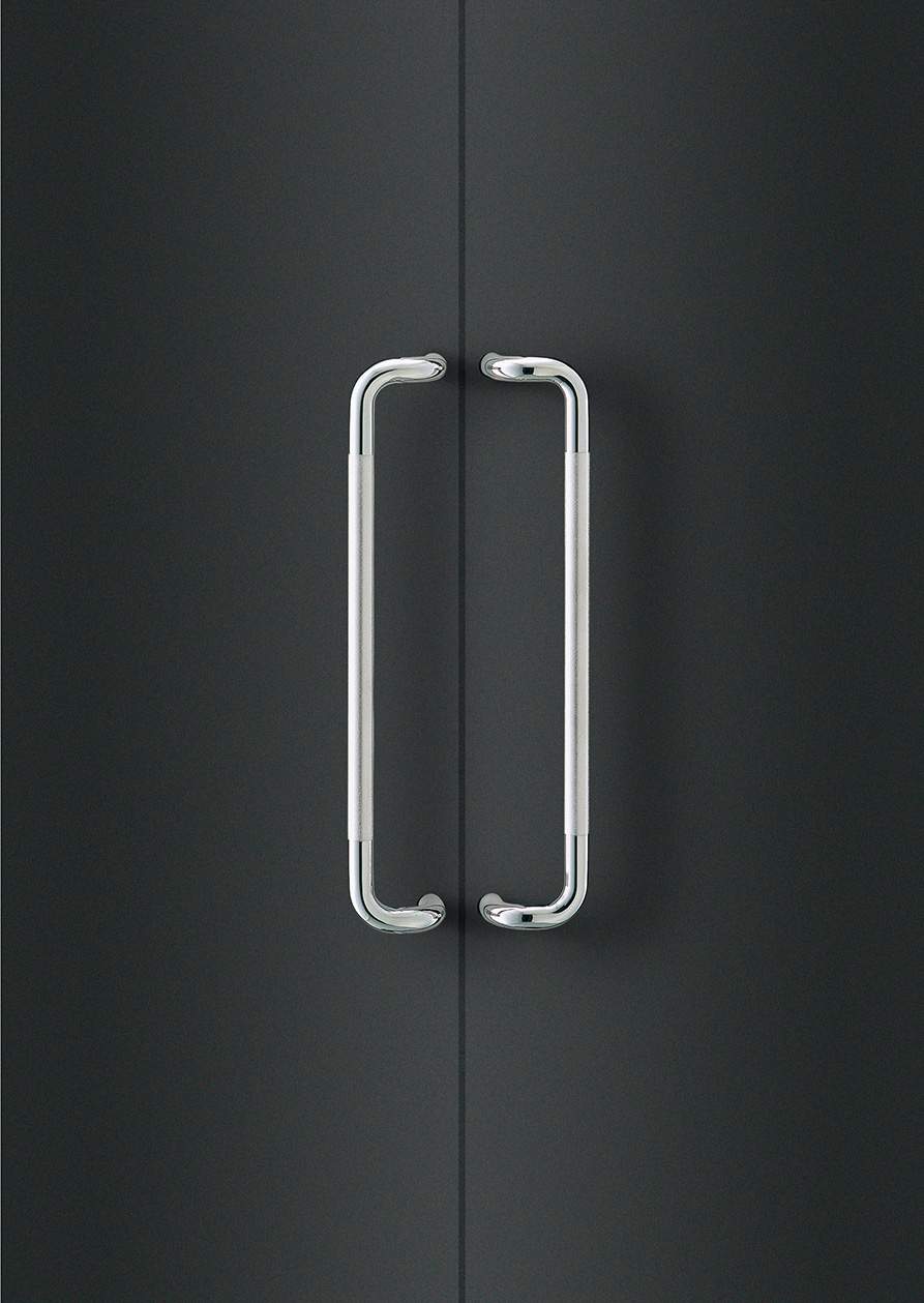 Elmes Of Japan Medium Entry Door Pull by Bellevue Architectural
