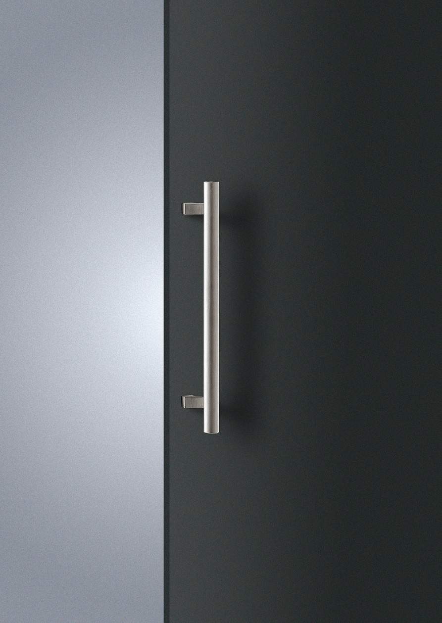 Elmes Of Japan Medium Entry Door Pull by Bellevue Architectural