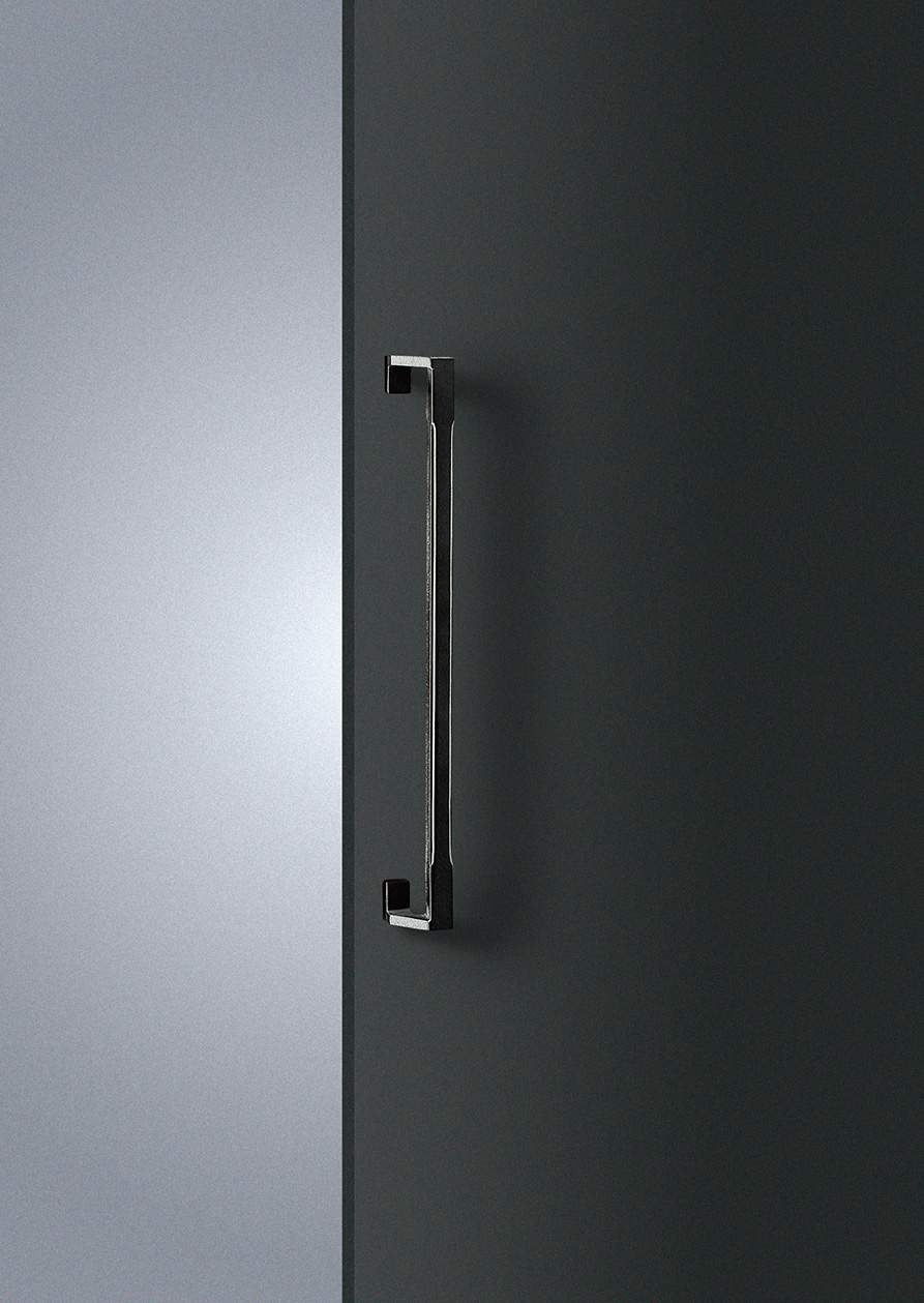 Elmes Of Japan Medium Entry Door Pull by Bellevue Architectural